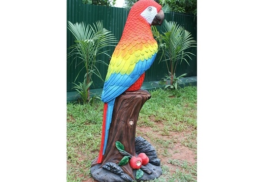 499 LIFE LIKE LARGE PARROT ON WOOD EFFECT TREE BRANCH 2
