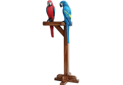 526 LIFE LIKE PAIR OF BLUE AND RED PARROTS ON WOODEN PERCH 2