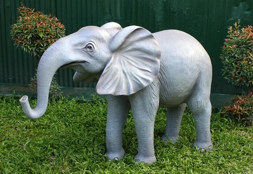 531 LIFE LIKE BABY ELEPHANT WITH ITS TRUNK DOWN 1