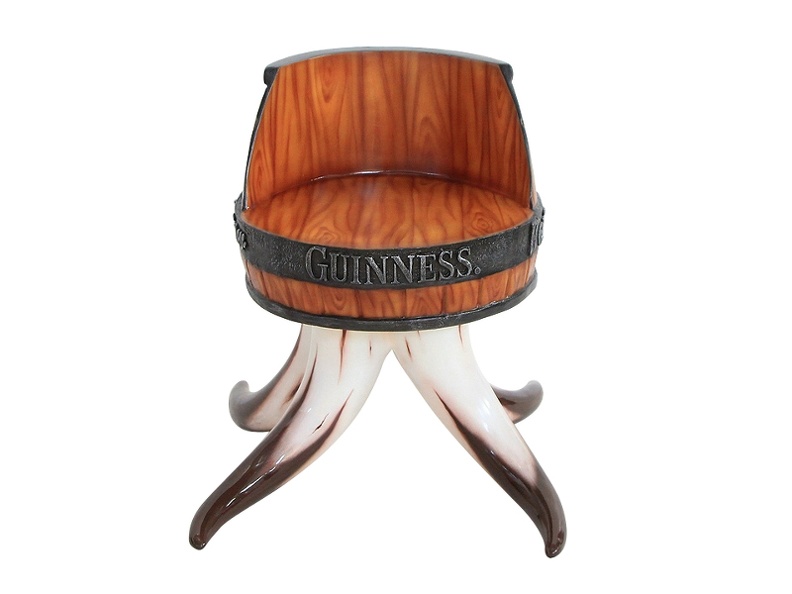 JJ024_ANTIQUE_BARREL_CHAIR_WROUGHT_IRON_4_BEER_NAMES_RING_ON_BULL_HORN_STAND_1.JPG