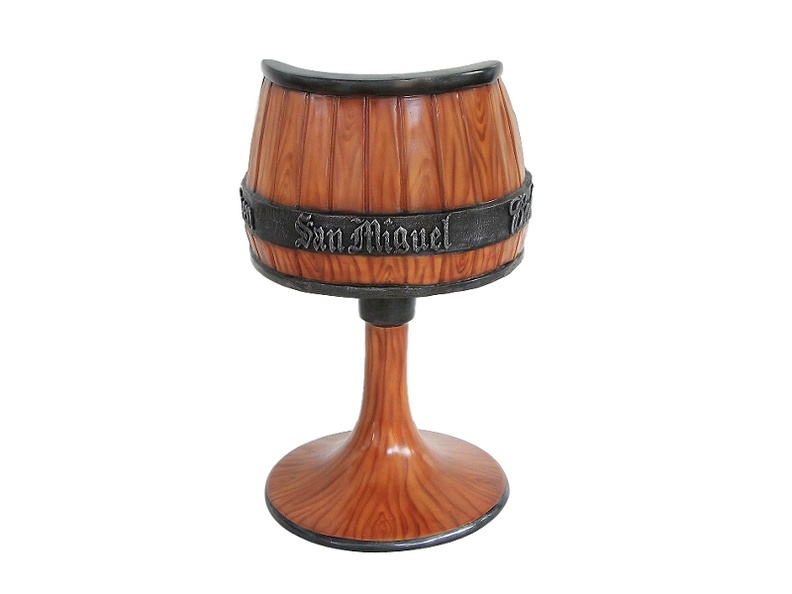 JJ026_ANTIQUE_BARREL_CHAIR_WROUGHT_IRON_4_BEER_NAMES_RING_ON_WOOD_EFFECT_STAND_4.JPG
