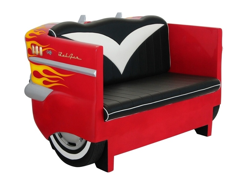 BJM0046_RED_WITH_FLAMES_VINTAGE_CAR_SOFA_FRONT_END_OF_CAR_2.JPG
