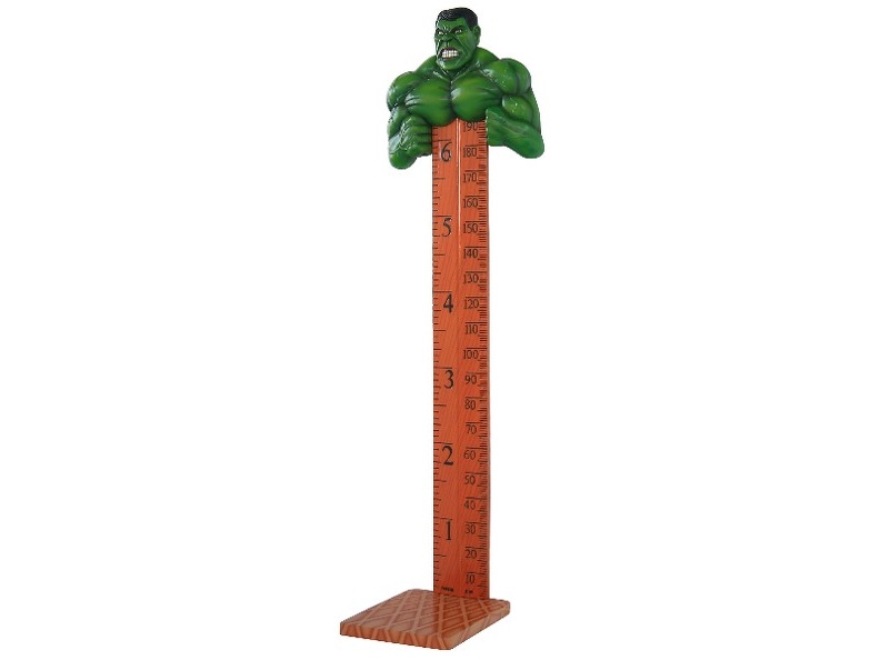 B0412_INCREDIBLE_HULK_GREEN_MONSTER_HOW_TALL_ARE_YOU_RULER_ON_A_BASE_2.JPG