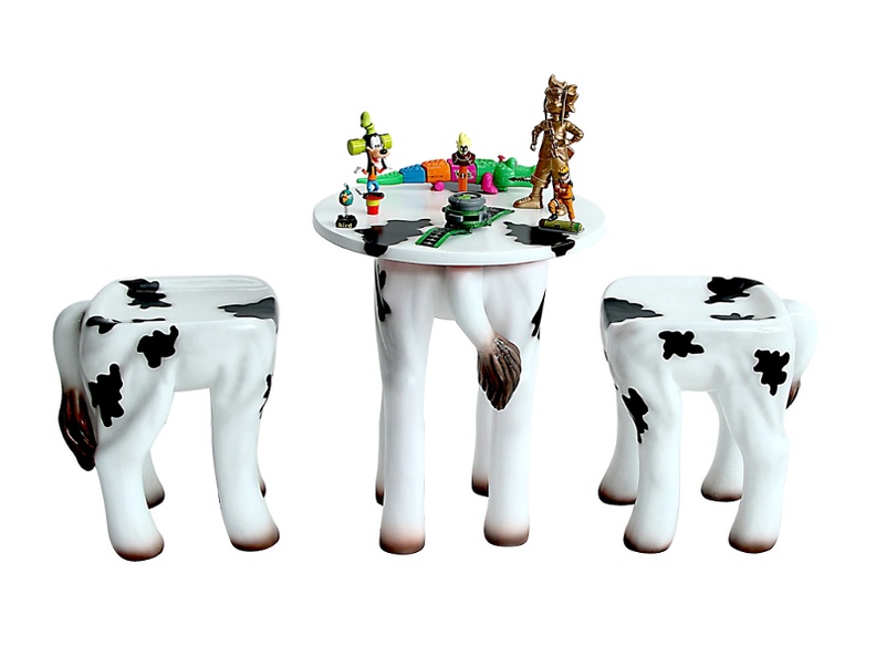 JBA259A_PAIR_OF_CHILDS_COW_ANIMAL_STOOLS_CHILDS_COW_TABLE_1.JPG