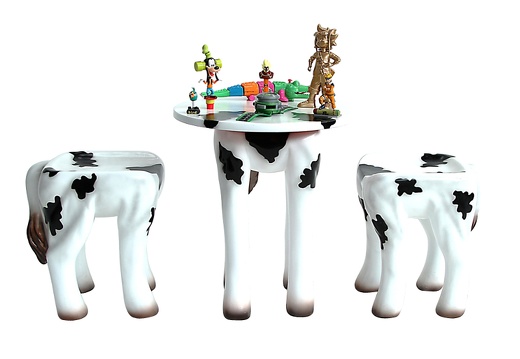 JBA259A PAIR OF CHILDS COW ANIMAL STOOLS CHILDS COW TABLE 2