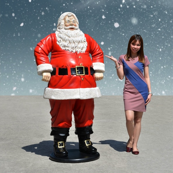 1573_FATHER_CHRISTMAS_STATUE_6_FOOT_TALL_1.JPG