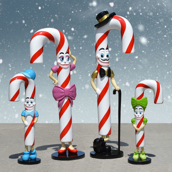 1589_FUNNY_6_FOOT_CHRISTMAS_CANDY_CANE_FAMILY_2.JPG