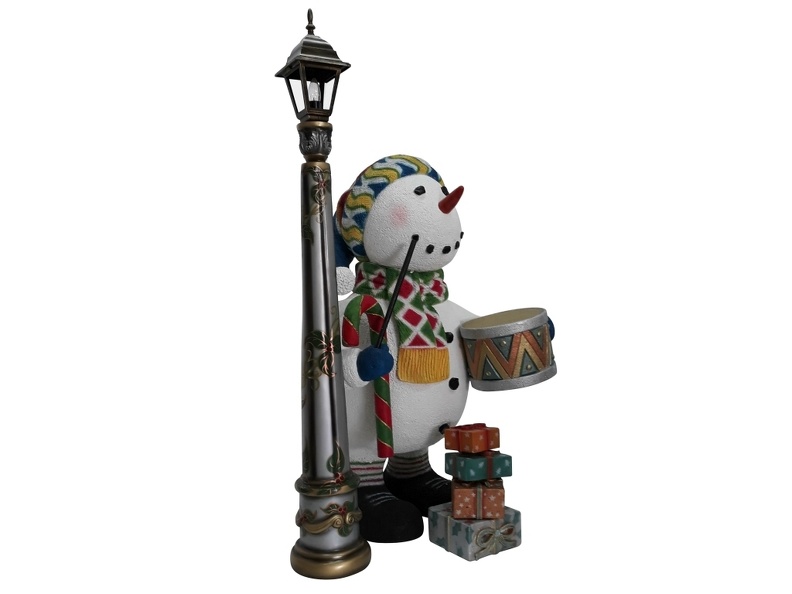 1641_CHRISTMAS_SNOWMAN_STATUE_CANDY_CANE_LAMPOST_2.JPG