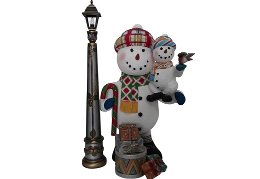 1646 FUNNY CHRISTMAS SNOWMAN STATUE HOLDING BABY SNOWMAN LAMPOST 1