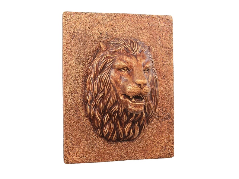 362_GOLD_EFFECT_LIONS_HEAD_ON_STONE_MOUNT_AVAILABLE_WITH_WATER_COMING_FROM_MOUTH_2.JPG