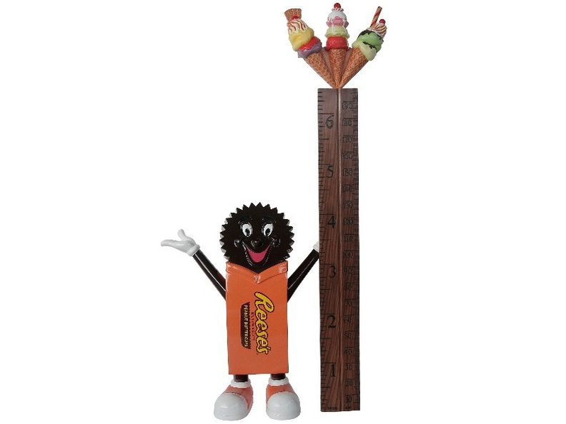 B0402_REESES_CHOCOLATE_3D_STATUE_HOW_TALL_ARE_YOU_RULER_WITH_ICE_CREAM_TOP_1.JPG