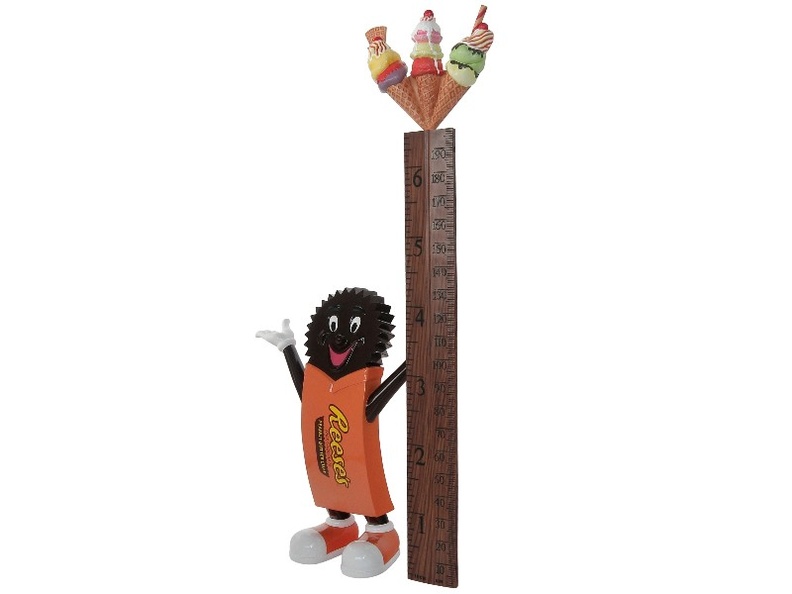 B0402_REESES_CHOCOLATE_3D_STATUE_HOW_TALL_ARE_YOU_RULER_WITH_ICE_CREAM_TOP_2.JPG