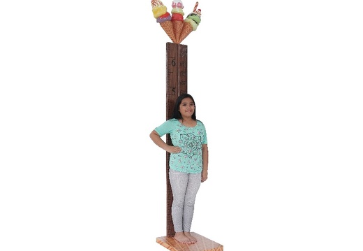 B0432 3D ICE CREAM STATUE HOW TALL ARE YOU RULER ON A BASE 1