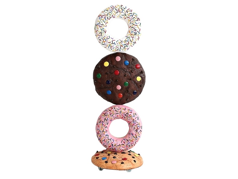 JBTH123_DELICIOUS_COOKIE_DOUGHNUTS_ADVERTISING_DISPLAY_ALL_ROTATE_INDIVIDUALLY_LOCKABLE_CASTERS_ON_BASE.JPG