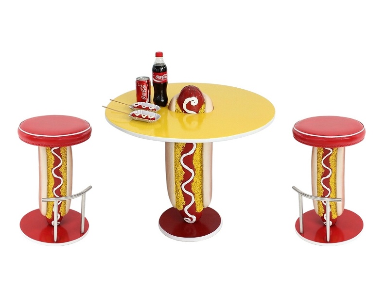 JBTH278D_DELICIOUS_LOOKING_HOT_DOG_TABLE_2_HOT_DOG_CHAIRS.JPG