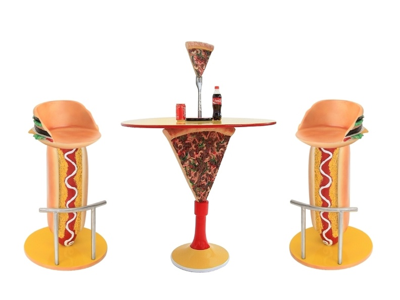 JBTH278H_DELICIOUS_LOOKING_PIZZA_SLICE_TABLE_2_HOT_DOG_HAMBURGER_CHAIRS.JPG