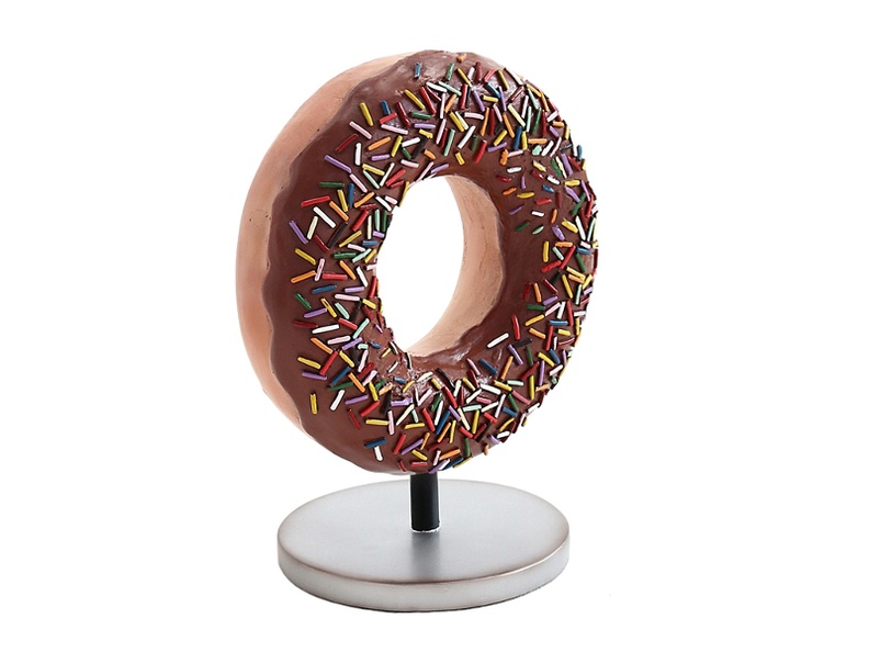 JBTH303_DELICIOUS_LOOKING_LIGHT_BROWN_TOPPING_DOUGHNUT_COUNTER_TOP_ADVERTISING_DISPLAY.JPG