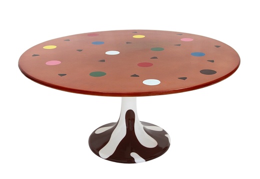 JBTH426A DELICIOUS LOOKING LARGE CHOCOLATE CHIP COOKIE TABLE