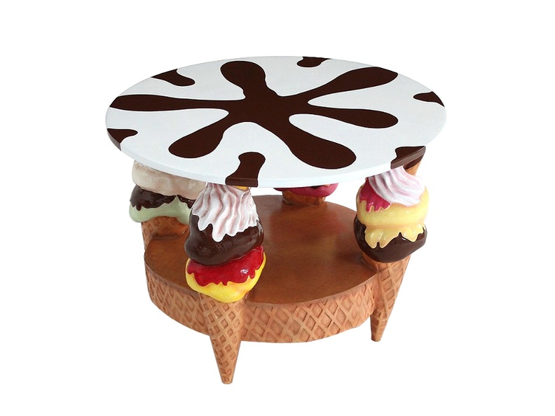 JJ500_DELICIOUS_LOOKING_4_CONE_ICE_CREAM_TABLE_CHOCOLATE_TOPPING_TOP_2.JPG