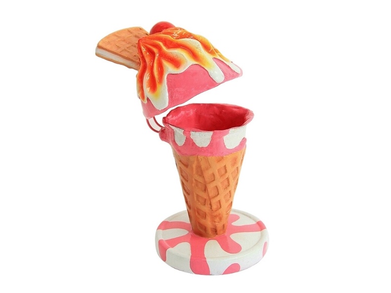 JJ617_DELICIOUS_PINK_ICE_CREAM_WITH_WAFFLE_CHERRY_TRASH_BIN_3_FOOT_TALL_2.JPG