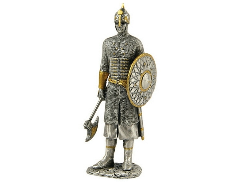 JJ1260_MEDIEVAL_KNIGHT_IN_ARMOUR_LIFE_SIZE_STATUE.JPG