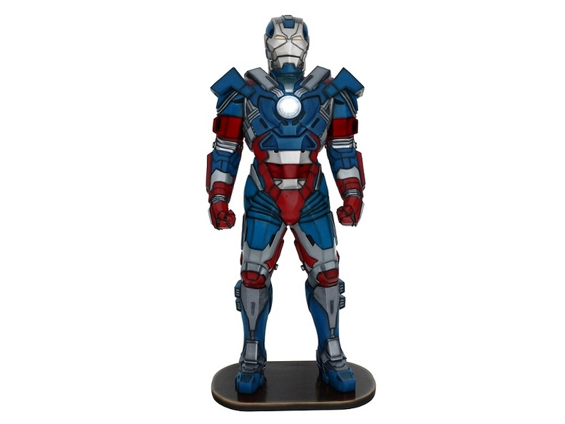JJ6223_IRON_MAN_PATRIOT_STATUE_WITH_WORKING_CHEST_LIGHT_RAY_1.JPG