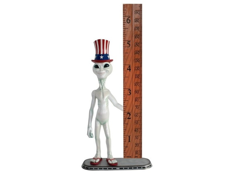 N387_AMERICAN_UNCLE_SAM_FUNNY_ALIEN_HOW_TALL_ARE_YOU_RULER.JPG