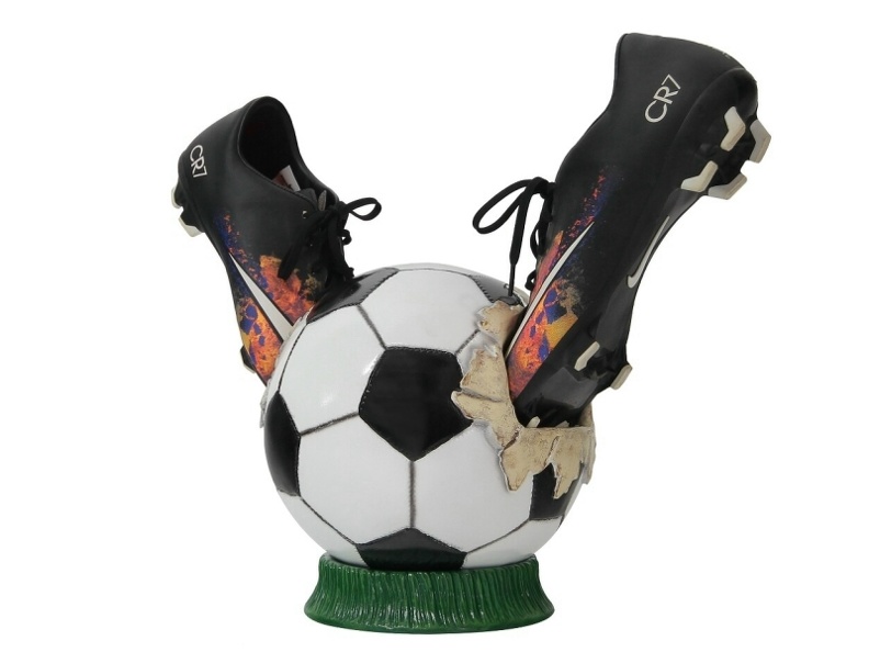 B0666_FOOTBALL_SCOCCER_SHOE_BOOT_HOLDER_FITS_ALL_SIZES_ALL_TEAMS_CLUBS_AVAILABLE_2.JPG