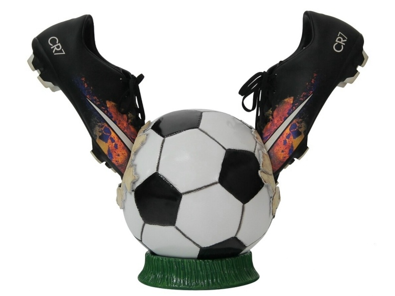 B0666_FOOTBALL_SCOCCER_SHOE_BOOT_HOLDER_FITS_ALL_SIZES_ALL_TEAMS_CLUBS_AVAILABLE_3.JPG