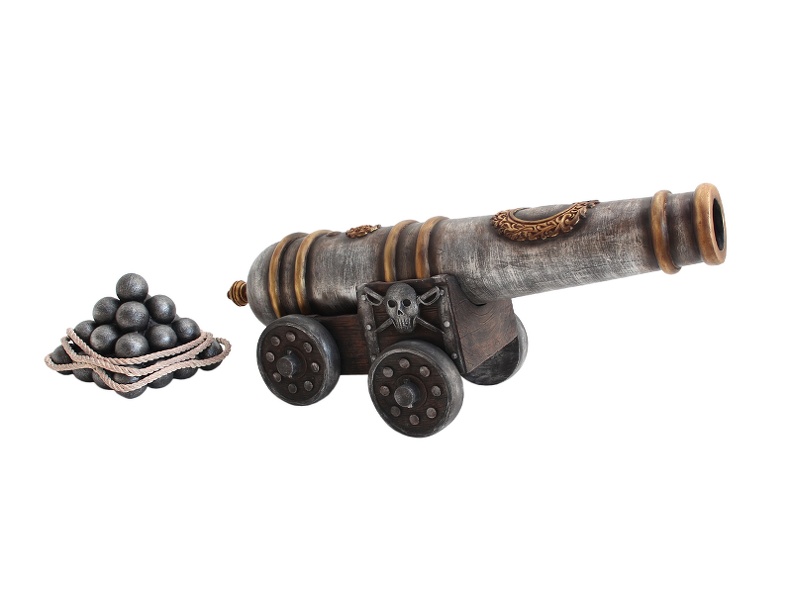 195_MEDIEVAL_PIRATE_SHIPS_CANNON_3.JPG
