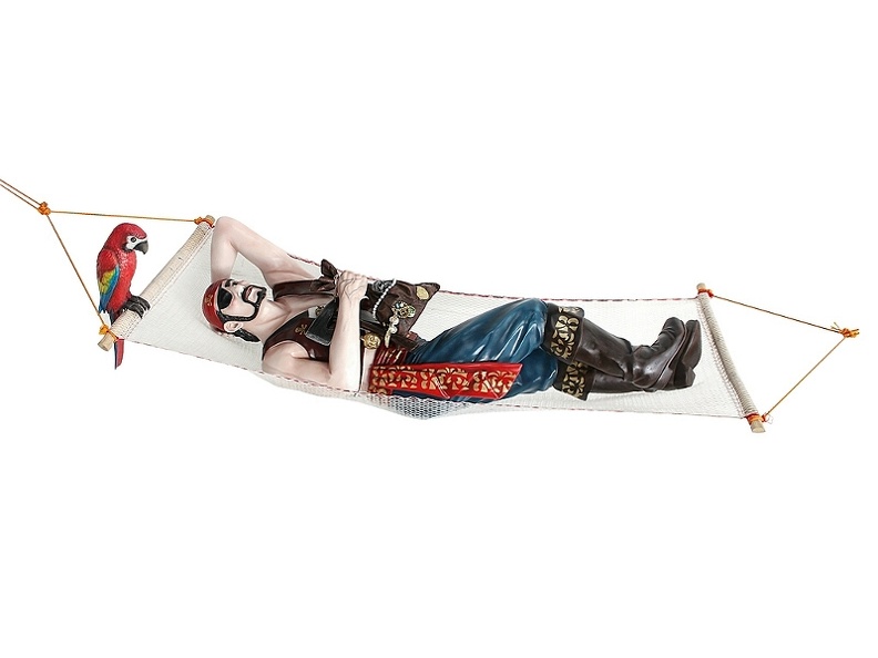 JBP158_LIFE_SIZE_PIRATE_RELAXING_IN_HIS_HAMMOCK_WITH_LOOT_BAG_PET_PARROT_1.JPG