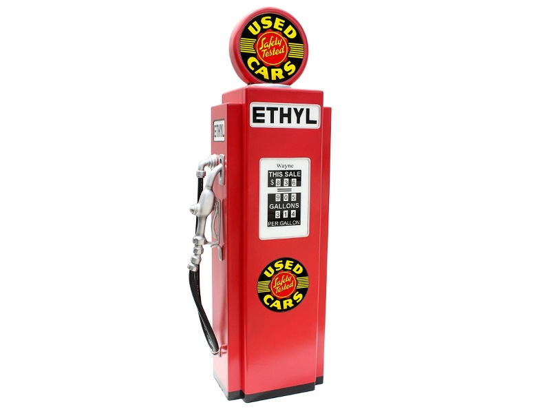 JBA3F148_USED_SAFETY_TESTED_CARS_VINTAGE_GAS_PUMP_WITH_OPENING_DOOR_BUILT_IN_SHELFS_RED_1.JPG
