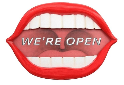 JBTH488 LARGE RED LIPS WHITE TEETH WERE OPEN SIGN RED TONGUE BACKGROUND