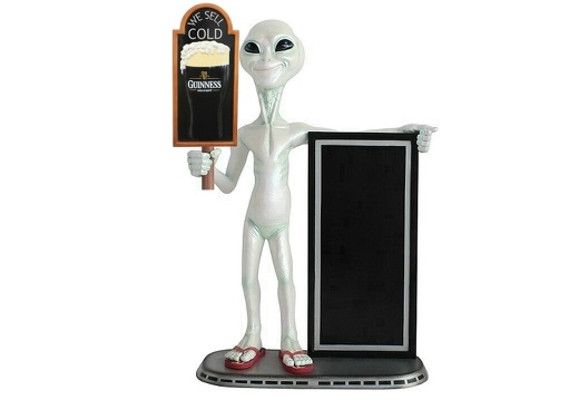 JJ1370 FUNNY ALIEN WE SELL COLD GUINNESS ADVERTISING DISPLAY BOARD