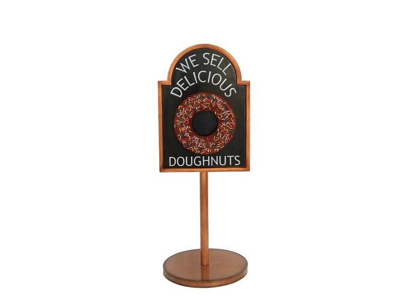 JJ138_CHOCOLATE_DOUGHNUT_ADVERTISING_BOARD_STAND_ANY_WORDS_PAINTED_2.JPG