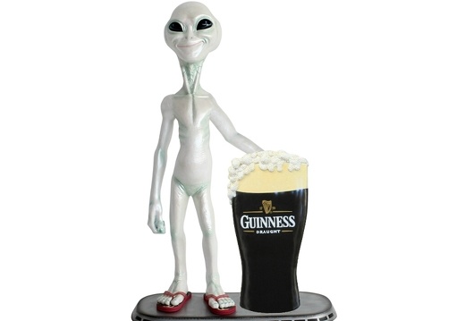 JJ1500 FUNNY ALIEN WITH GUINNESS ADVERTISING DISPLAY BOARD