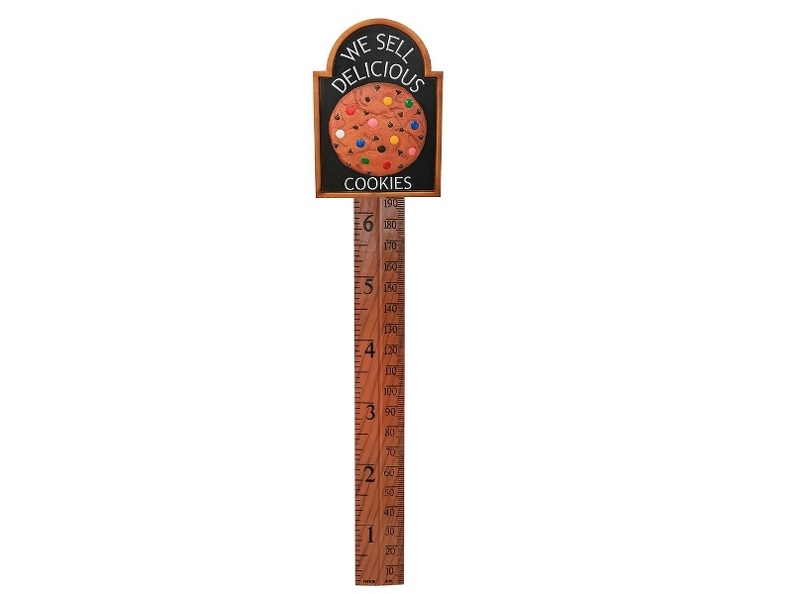 N316_HOW_TALL_ARE_YOU_WALL_MOUNTED_RULER_AVAILABLE_WITH_CUSTOM_BRANDED_BASE.JPG